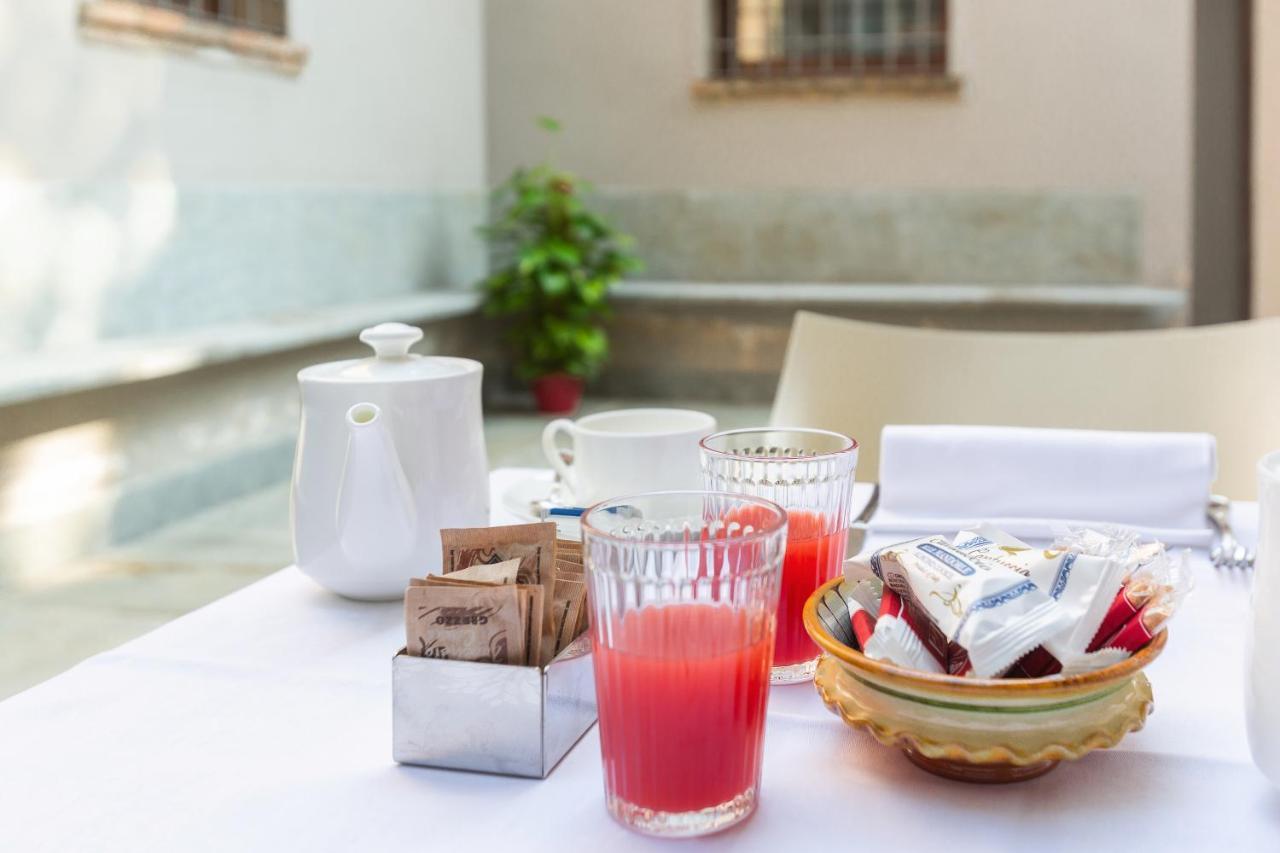 Malagigi Guest House Ferrara Kültér fotó